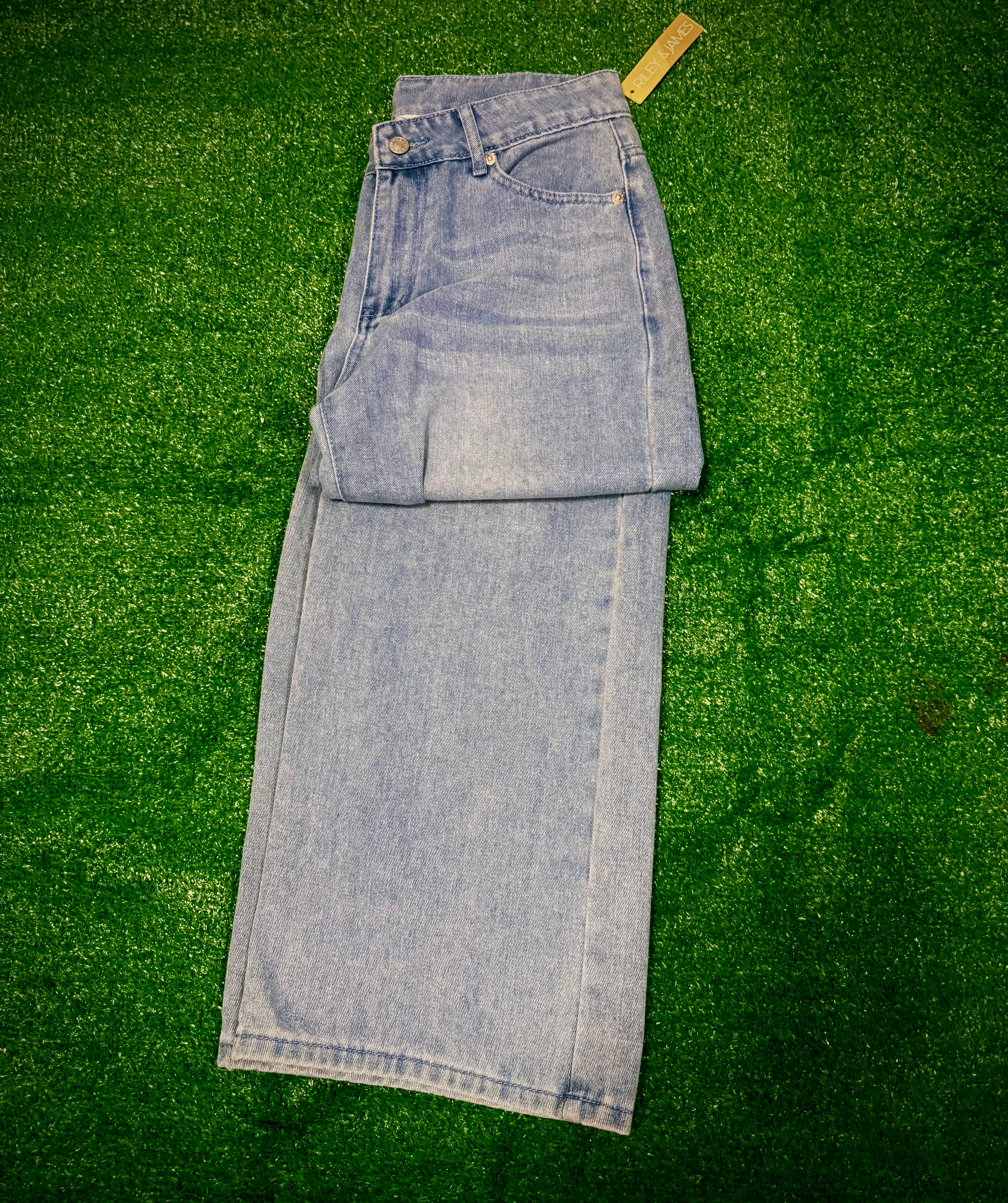 Baggy jeans
